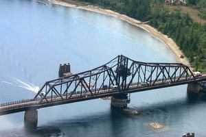 Little Current Swing Bridge welke toegang geeft tot het eiland | Manitoulin Island